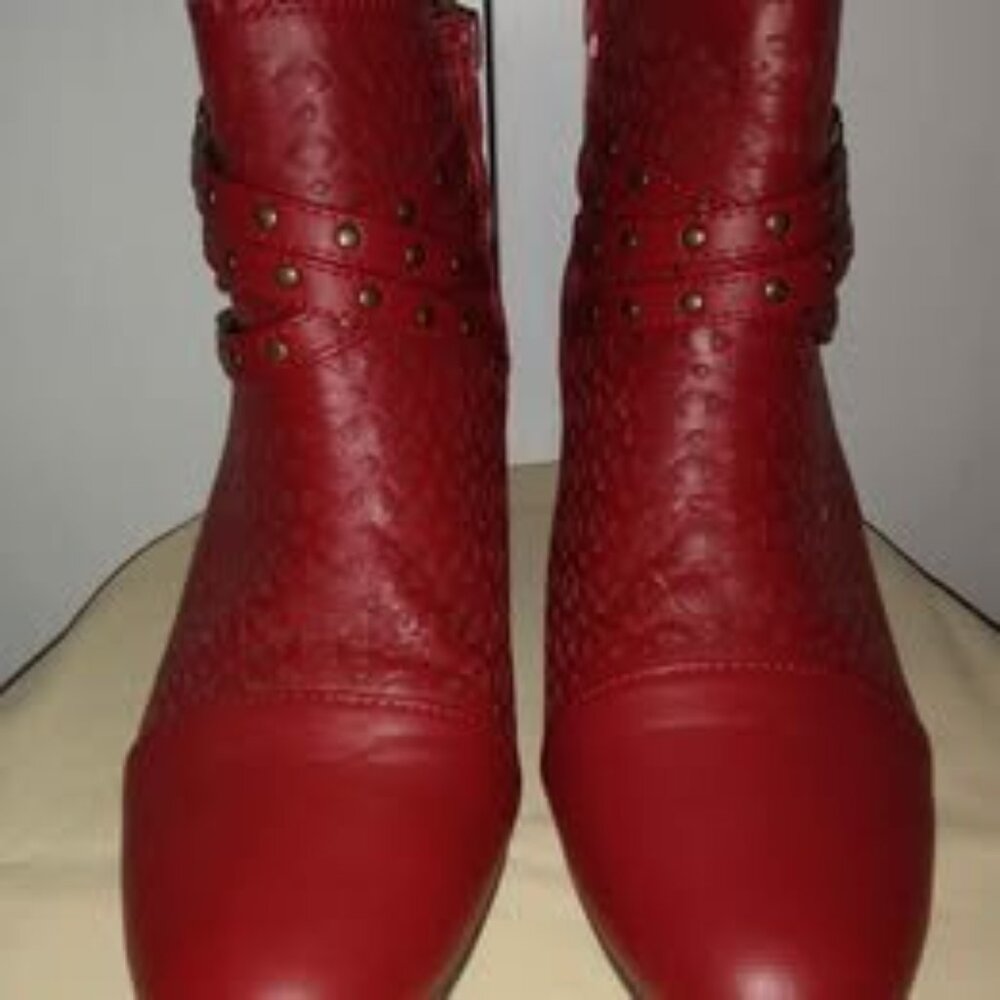 Rialto Red Booties 8.5 - Picture 7 of 7